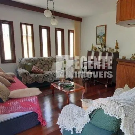 Buy this 8 bed house on Rua Coronel Maurício Spalding de Souza in Santa Mônica, Florianópolis - SC