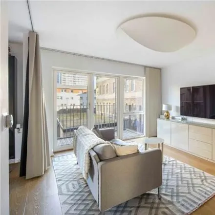 Image 7 - Longbow Apartments, 71 St Clements Avenue, London, E3 4XZ, United Kingdom - Apartment for sale