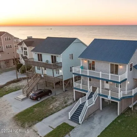 Image 1 - 1192 New River Inlet Road, North Topsail Beach, NC 28460, USA - House for sale