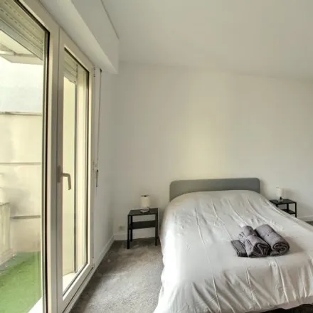 Image 7 - Levallois-Perret, IDF, FR - Apartment for rent