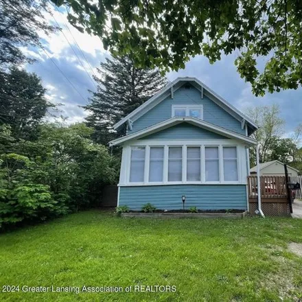 Buy this 2 bed house on 1701 Vermont Avenue in Lansing, MI 48906