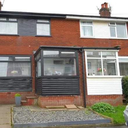 Buy this 3 bed townhouse on Whitland Drive in Chadderton, OL8 4SR