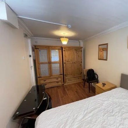 Rent this 1 bed room on Towan Avenue in Milton Keynes, MK6 2DU