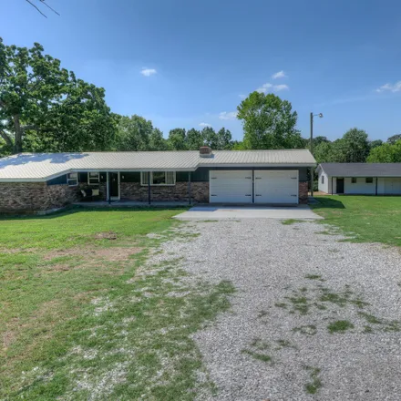 Image 2 - 13701 Hickory Drive, Newton County, MO 64850, USA - House for sale