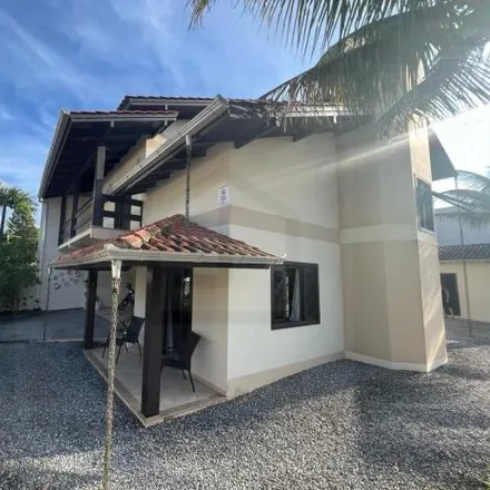 Buy this 3 bed house on Rua Valmor Giosele in Limeira Baixa, Brusque - SC