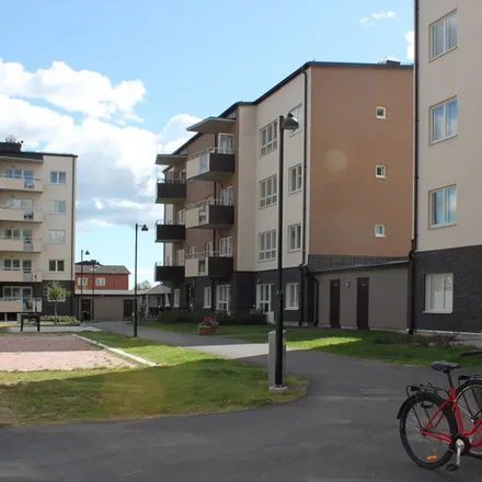Rent this 1 bed apartment on Kungshagsvägen in 611 35 Nyköping, Sweden