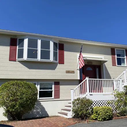 Buy this 5 bed house on 25 Ripple Cove Road in Barnstable, Barnstable County