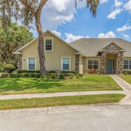 Buy this 5 bed house on 155 Shannon Oaks Drive in Polk County, FL 33813