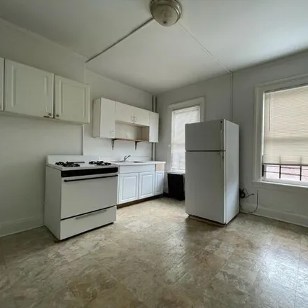Image 5 - 13 Emory Street, Jersey City, NJ 07304, USA - House for rent