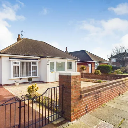 Buy this 2 bed house on Berwick Road in Lytham St Annes, FY8 1JS