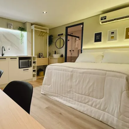 Rent this studio apartment on Alameda Santos 2214