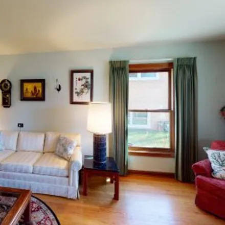 Buy this 4 bed apartment on 2439 South Cedar Glen Drive in Golden Corridor, Arlington Heights