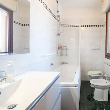 Image 4 - Prato, Italy - Apartment for rent