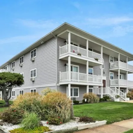 Rent this 1 bed condo on 27 East End Avenue in Avon-by-the-Sea, Monmouth County