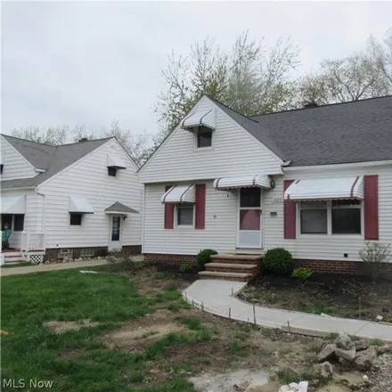 Rent this 3 bed house on 1333 Craneing Road in Wickliffe, OH 44092