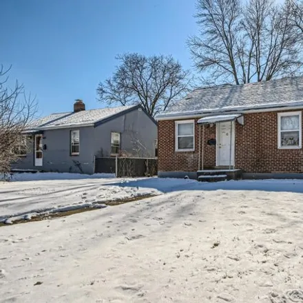 Buy this 2 bed house on 911 East Weber Road in Columbus, OH 43211