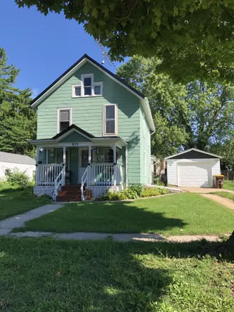 Buy this 3 bed house on 401 South Rantoul Street in Lena, Stephenson County