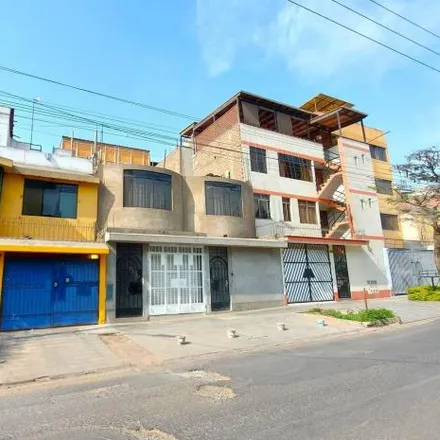 Buy this studio house on Avenida 26 de Mayo in Vitarte, Lima Metropolitan Area 15498