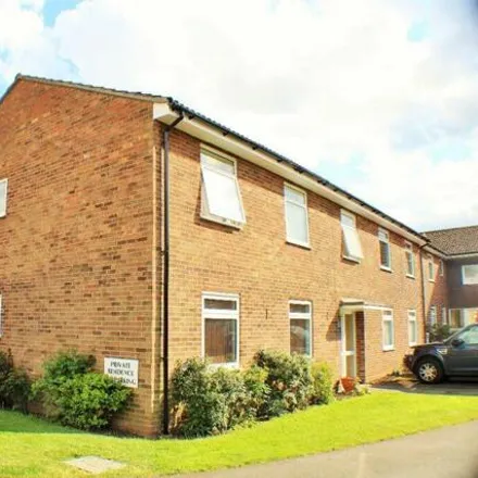 Rent this 2 bed room on Shortridge Court in Witham, CM8 1ET