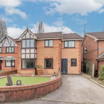 Buy this 6 bed house on Bishops Meadow in Middleton, M24 5JJ
