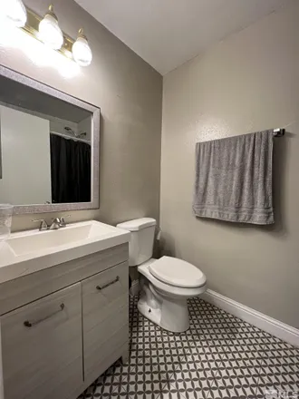 Buy this 2 bed condo on Roundhouse Road in Sparks, NV 89595