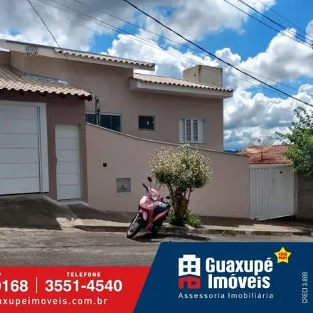 Image 2 - Rua da Aparecida, Guaxupé - MG, 37800, Brazil - House for sale