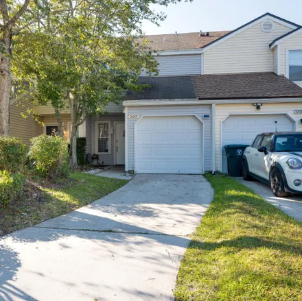 Buy this 2 bed townhouse on 9918 Moorings Drive in Jacksonville, FL 32257