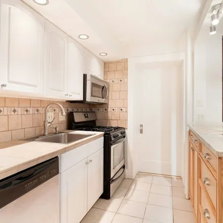 Rent this 2 bed apartment on 195 Carlton Avenue in New York, NY 11205