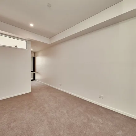 Image 2 - 141 Logan Road, Woolloongabba QLD 4102, Australia - Apartment for rent