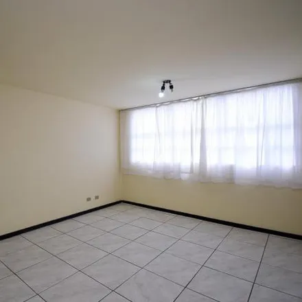 Rent this 1 bed apartment on Rua Nilo Cairo 176 in Centro, Curitiba - PR