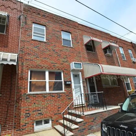 Buy this 3 bed house on 1031 Mercy Street in Philadelphia, PA 19148