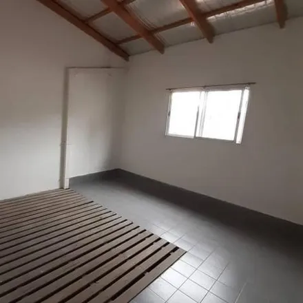 Buy this studio apartment on Joaquín Víctor González 2799 in Partido de Lanús, Lanús