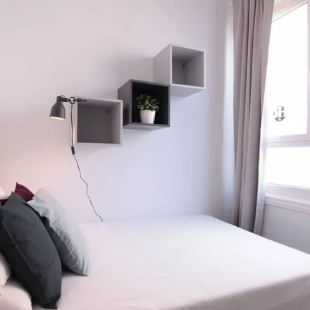 Rent this 1 bed apartment on Avinguda de la Riera de Cassoles in 56, 08012 Barcelona