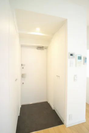 Image 9 - Gaien Nishi-dori, Yotsuya, Shinjuku, 160-0015, Japan - Apartment for rent