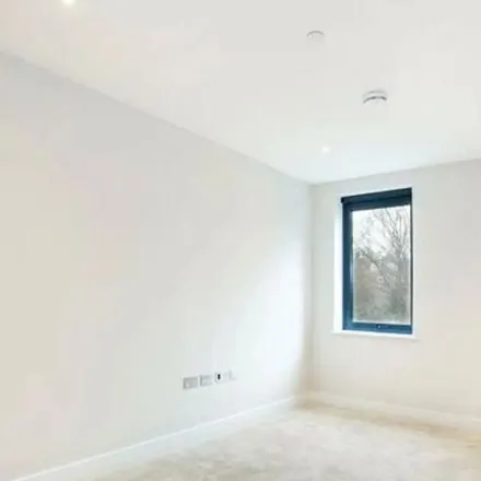 Image 2 - 262 Finchley Road, London, NW3 7SW, United Kingdom - Apartment for rent
