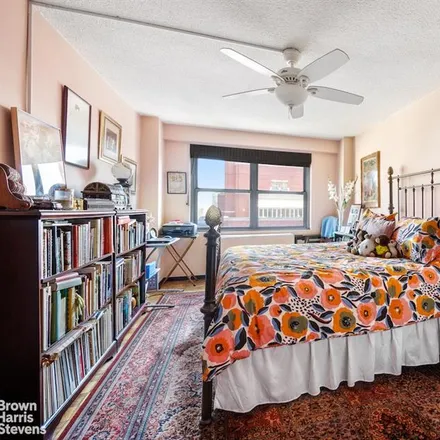 Image 9 - 132 EAST 35TH STREET 18G in Murray Hill Kips Bay - Apartment for sale