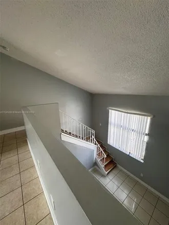 Image 5 - 2745 West 61st Place, Hialeah, FL 33016, USA - Townhouse for rent