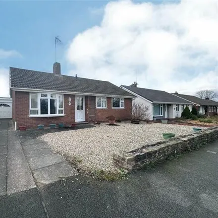 Buy this 2 bed house on The Park in Mold, CH7 1QL