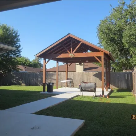 Image 6 - 107 Portsmouth Circle, Victoria, TX 77904, USA - House for sale
