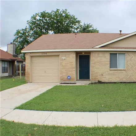 Rent this 3 bed house on 1704 Mona Drive in Killeen, TX 76549