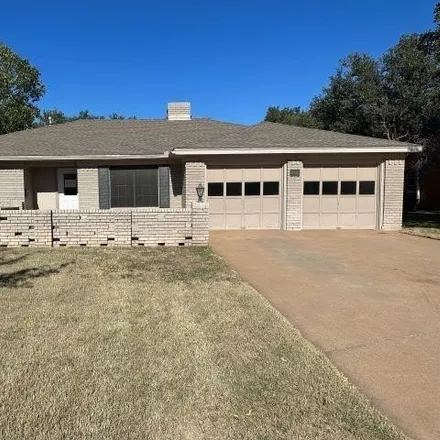 Buy this 3 bed house on 2488 Post Oak Road in Abilene, TX 79605
