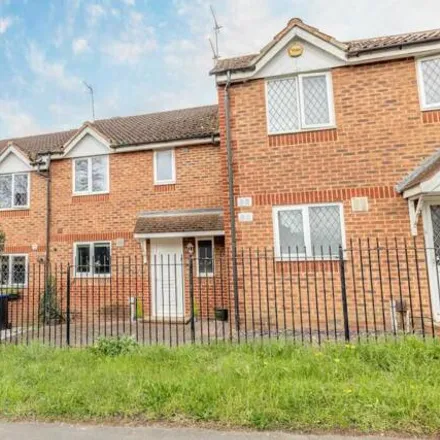 Buy this 3 bed townhouse on Coalmans Way in Burnham, SL1 7NX