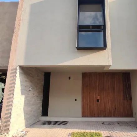 Rent this 3 bed house on unnamed road in Zapopan, JAL