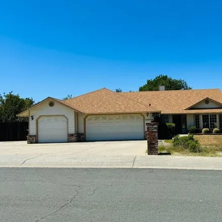Buy this 5 bed house on 11556 La Costa Court in Redding, CA 96003
