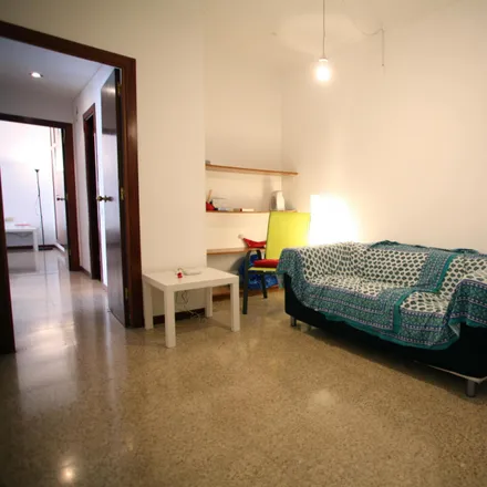 Rent this 4 bed room on Carrer del Torrent de l'Olla in 183, 08012 Barcelona