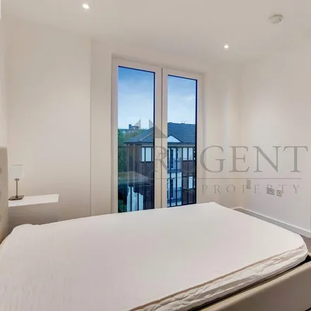 Image 9 - Georgette Apartments, 91 Sidney Street, St. George in the East, London, E1 2FY, United Kingdom - Apartment for rent