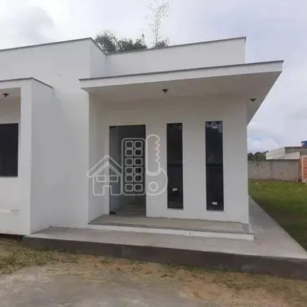 Buy this 2 bed house on Rua Santo Antônio in Saquarema - RJ, 28994-717