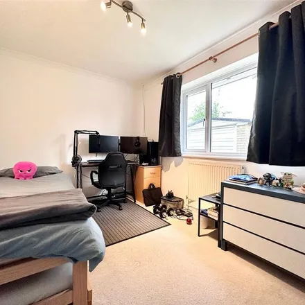 Rent this 2 bed apartment on Hazel Road in Mytchett, GU16 6BB
