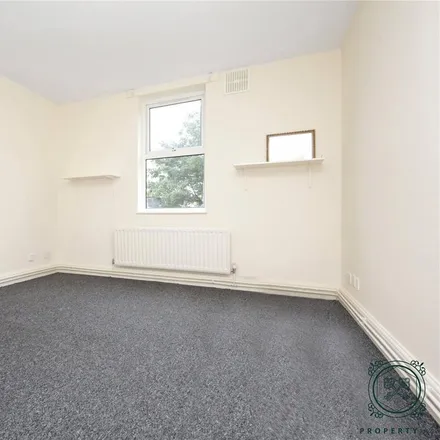 Image 5 - 83 Lansdowne Road, London, N17 0NN, United Kingdom - Apartment for rent