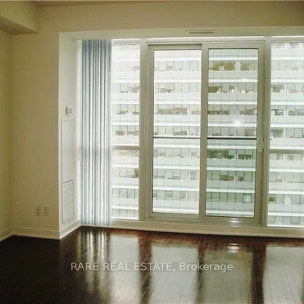 Image 5 - Lumiere Condominiums on Bay, 770 Bay Street, Old Toronto, ON M5G 2J9, Canada - Apartment for rent